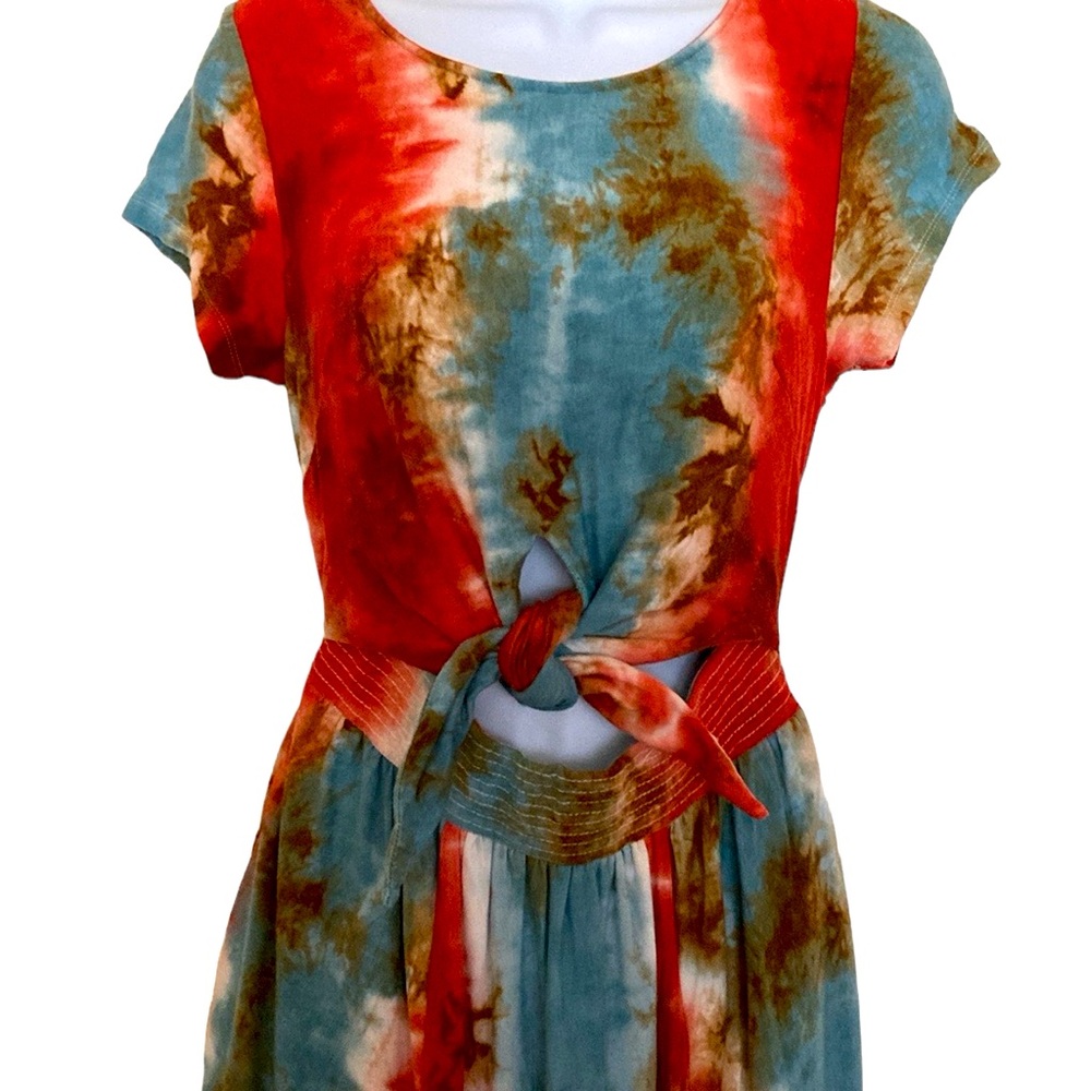 Zapelle Maxi, tie dye,small opening with tie at waist, size 4, beautiful colors